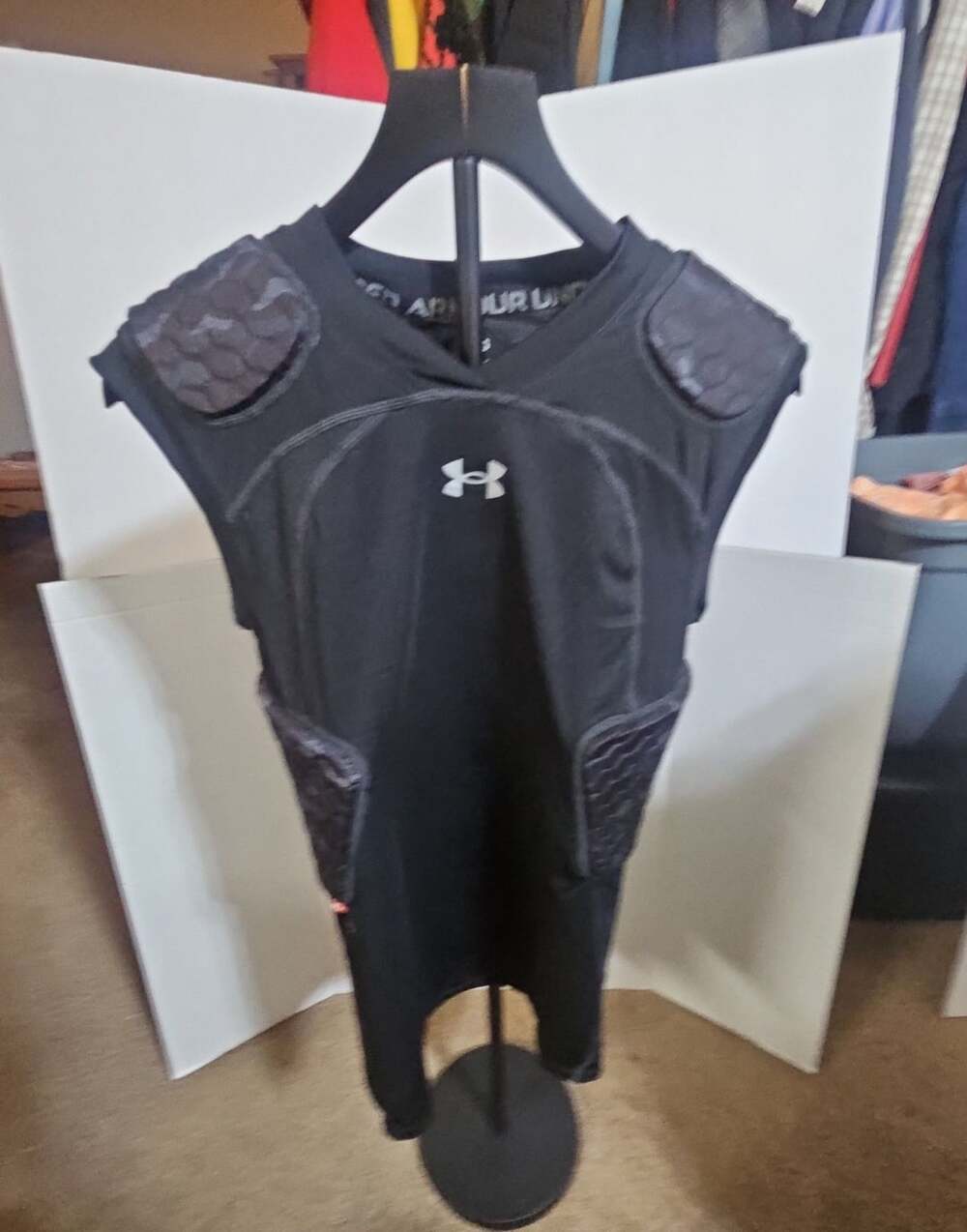 Under Armour Gameday Armour Pro 5-Pad Top Size L Black